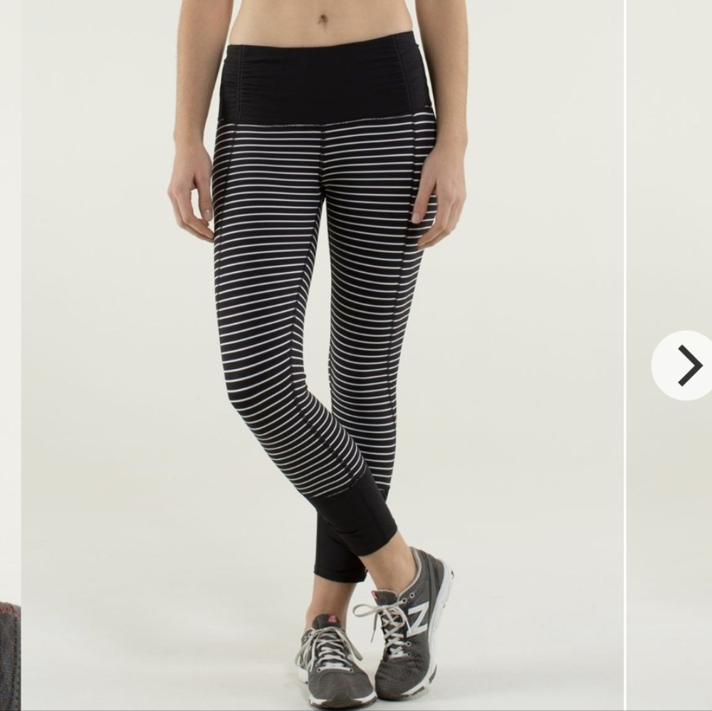 Lululemon Runday Crop in Parallel Stripe